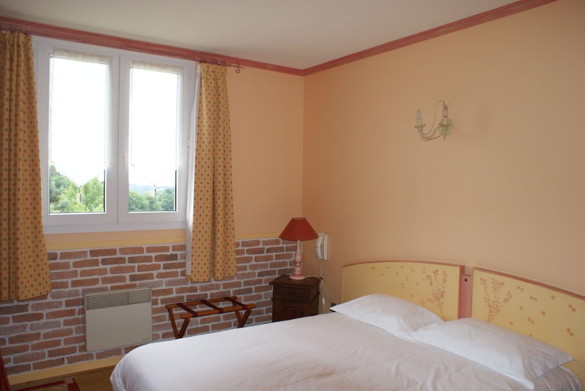 Auberge La Tomette, The Originals Relais Vitrac (Cantal) Exterior foto
